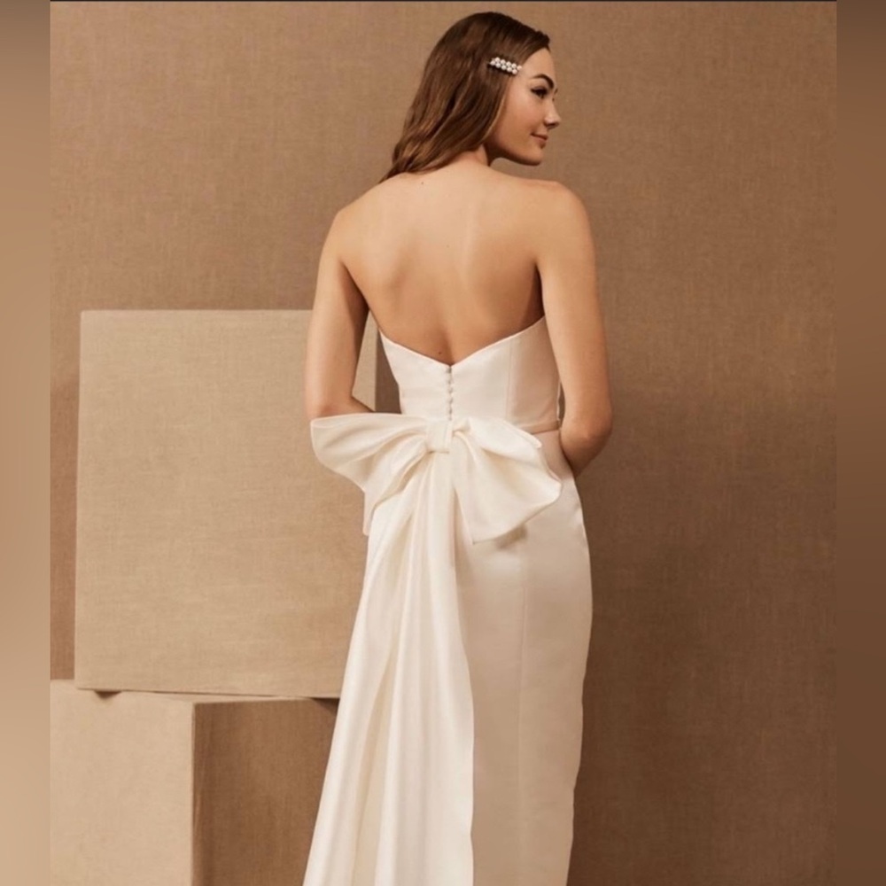 Amsale - Strapless Mini Dress w/ Bow